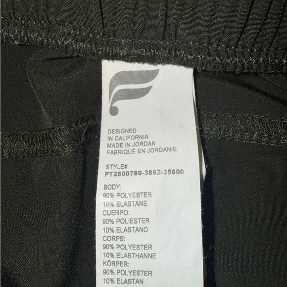 Fabletics Downtown Cargo Pants Dark Olive Wide Leg - Picture 9 of 12